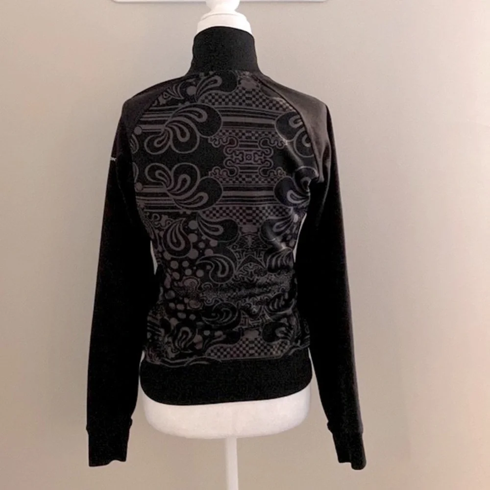 Brooks black running jacket